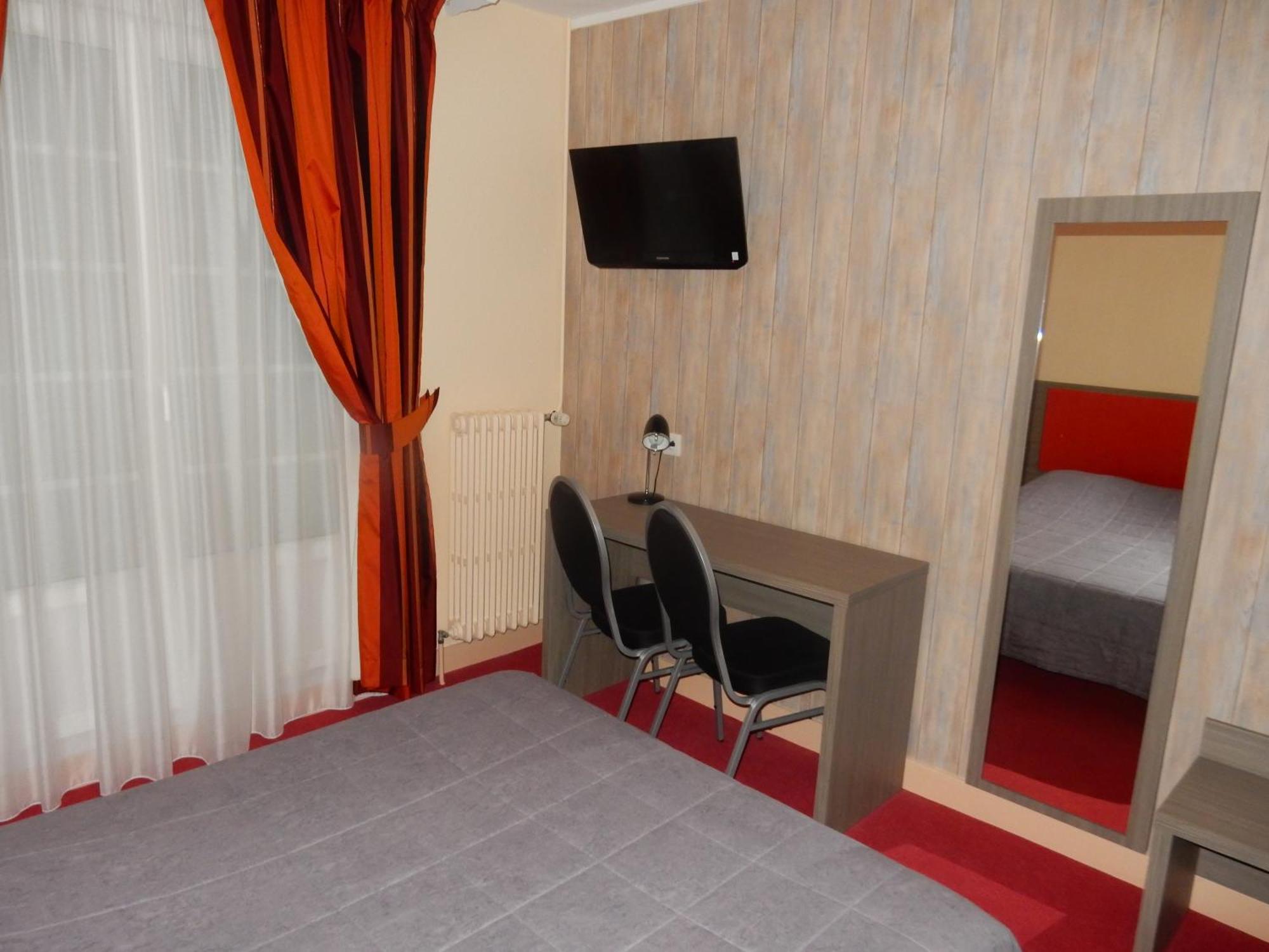 Logis Hotel Saint-Hubert Cour-Cheverny Zimmer foto